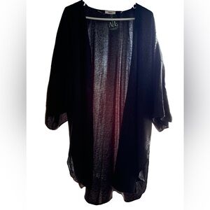 Black leopard print Kimono - NWT